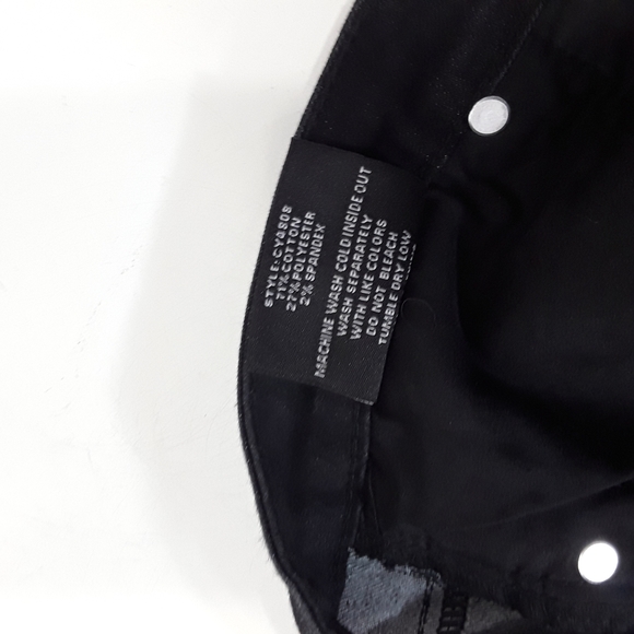 Rare Chiqle denim Architect Aztec design shorts size large - Picture 2 of 8